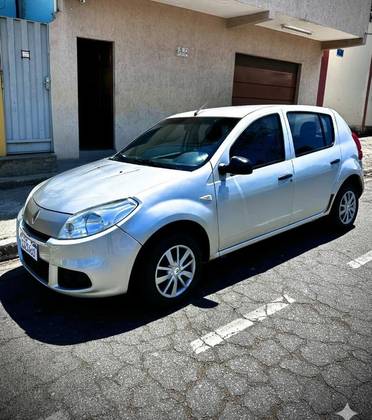 RENAULT SANDERO 1.0 AUTHENTIQUE 16V FLEX 4P MANUAL